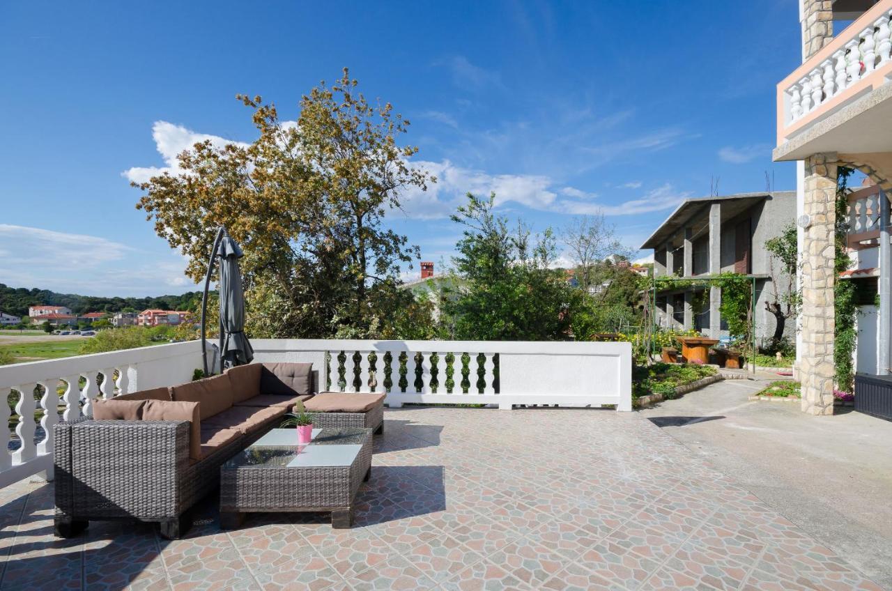 Apartments Albina Lopar Dış mekan fotoğraf