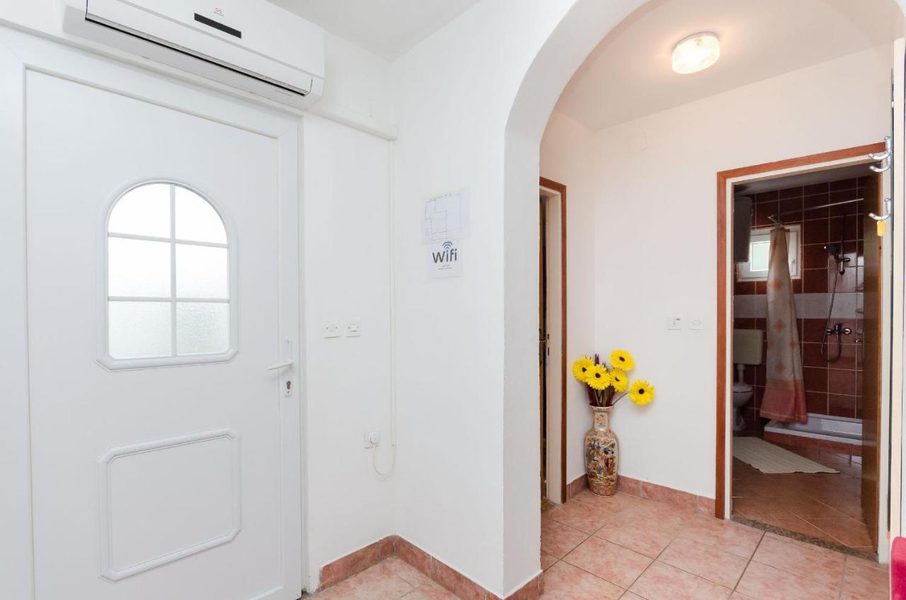 Apartments Albina Lopar Dış mekan fotoğraf