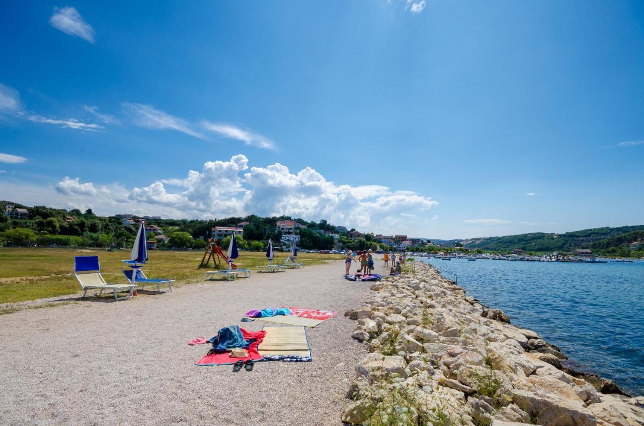 Apartments Albina Lopar Dış mekan fotoğraf